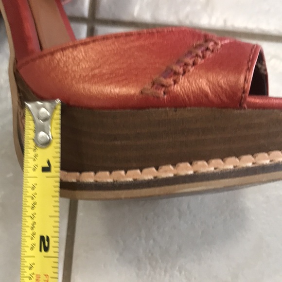 Nine West- boutique 9 platform, woven heel pump. - Picture 10 of 12